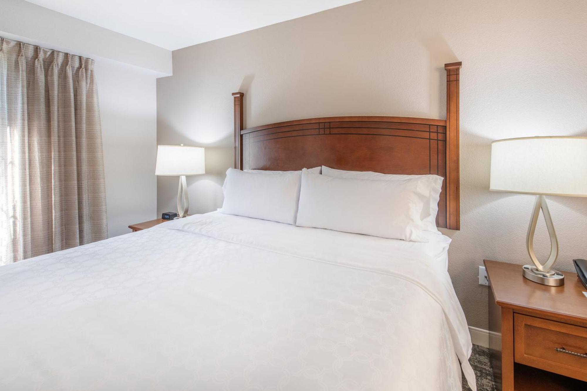 Hotel Staybridge By Ihg North Charleston